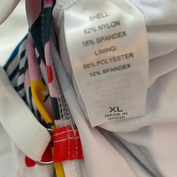 Floral three piece tankini (top & two bottoms) - Picture 14 of 16